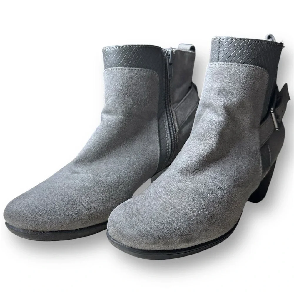 Croft & Barrow  with Ortholite Ecco Women's Gray Ankle Faux Suede Booties Sz 6 M